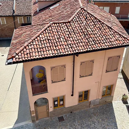 Takamuesica Apartmán Cisterna dʼAsti